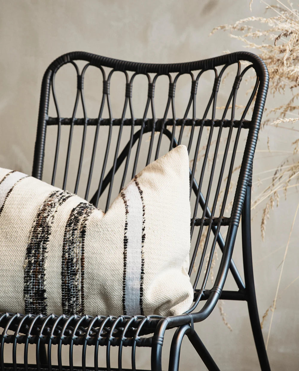 Heka Cushion Cover