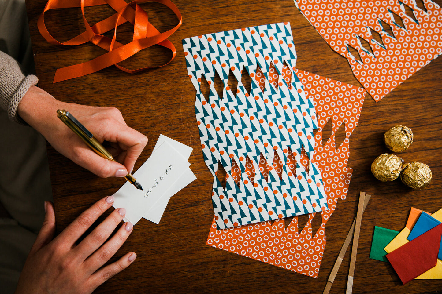 Festive Cracker Making Kit