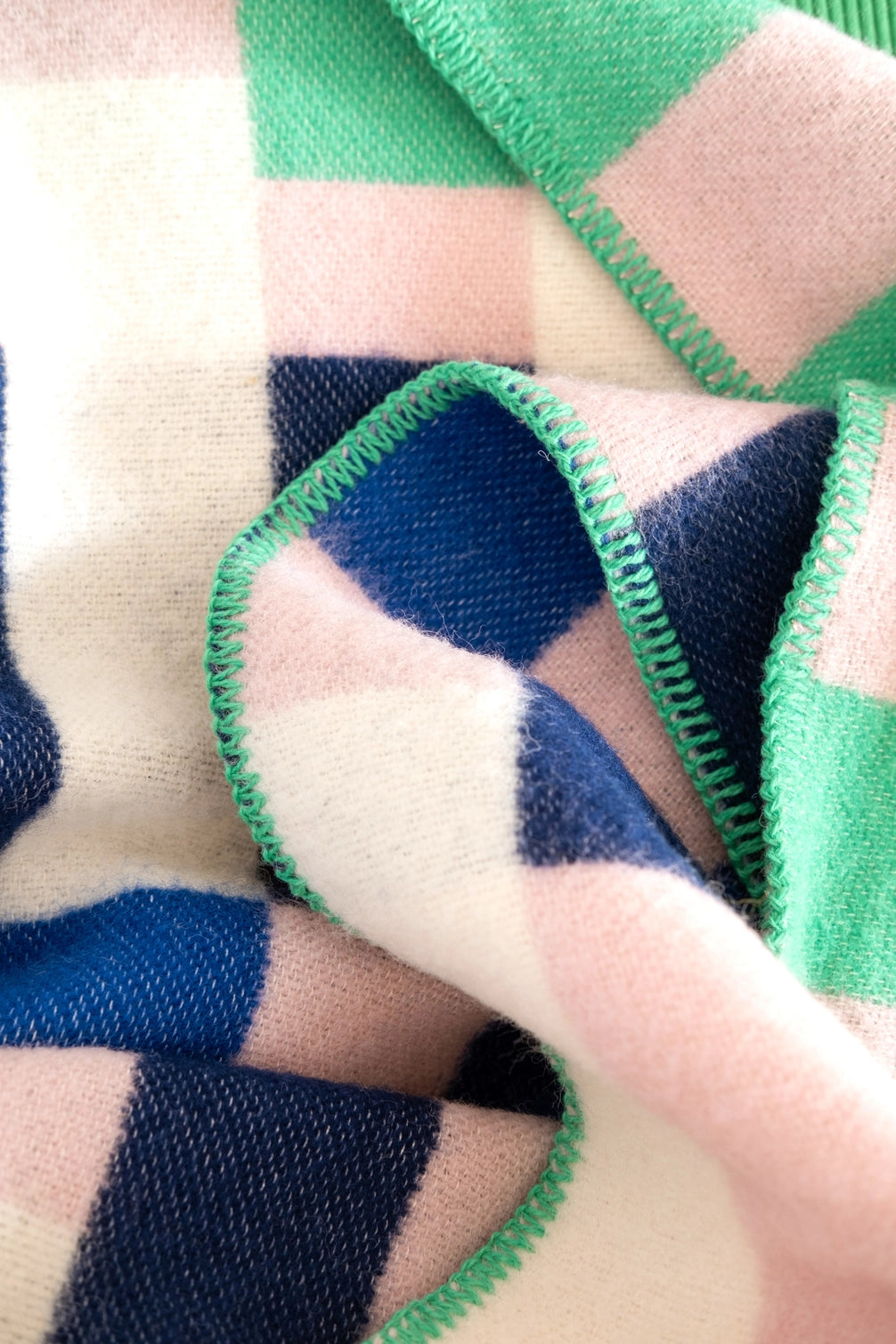 Studie Wool Throw