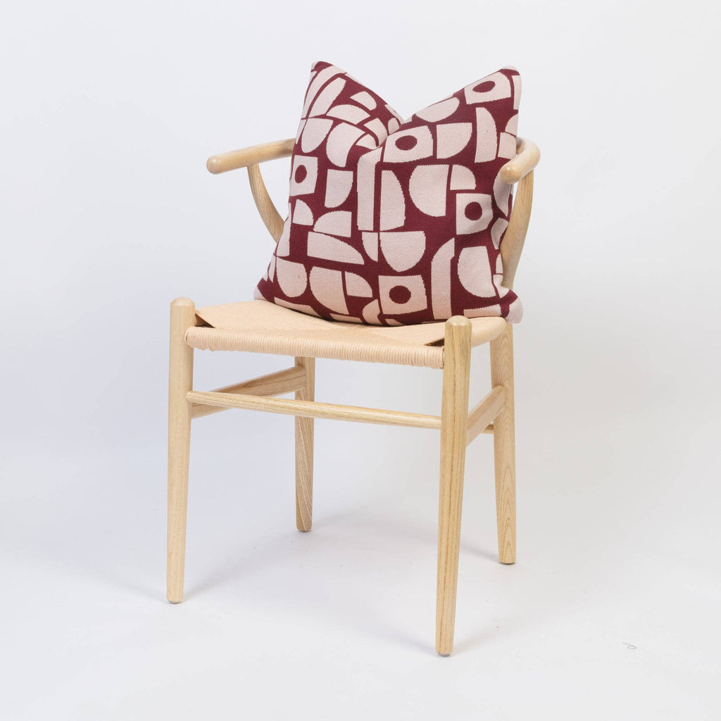 Buten Cotton Knit Cushion Cover: Burgundy