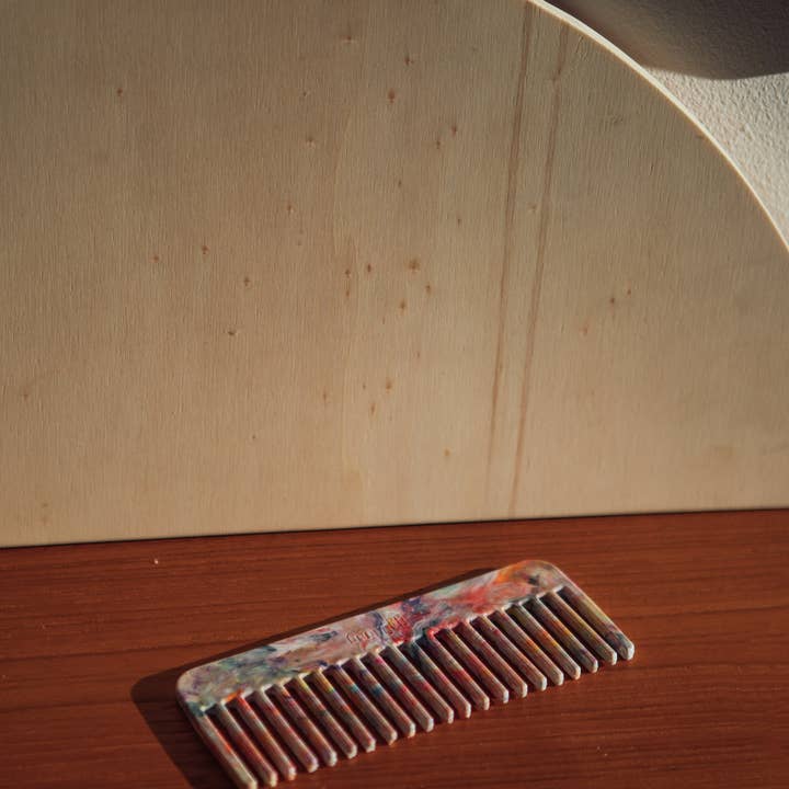 Recycled Plastic Comb - Lori-El