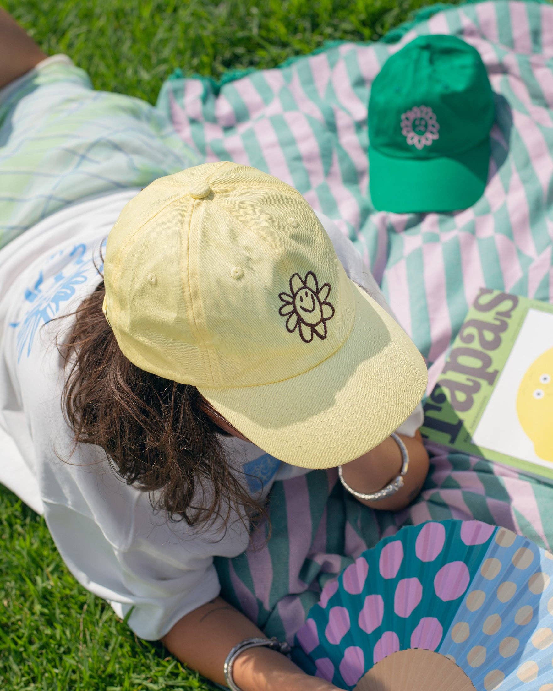 Silly Flower Cap - Butter Yellow