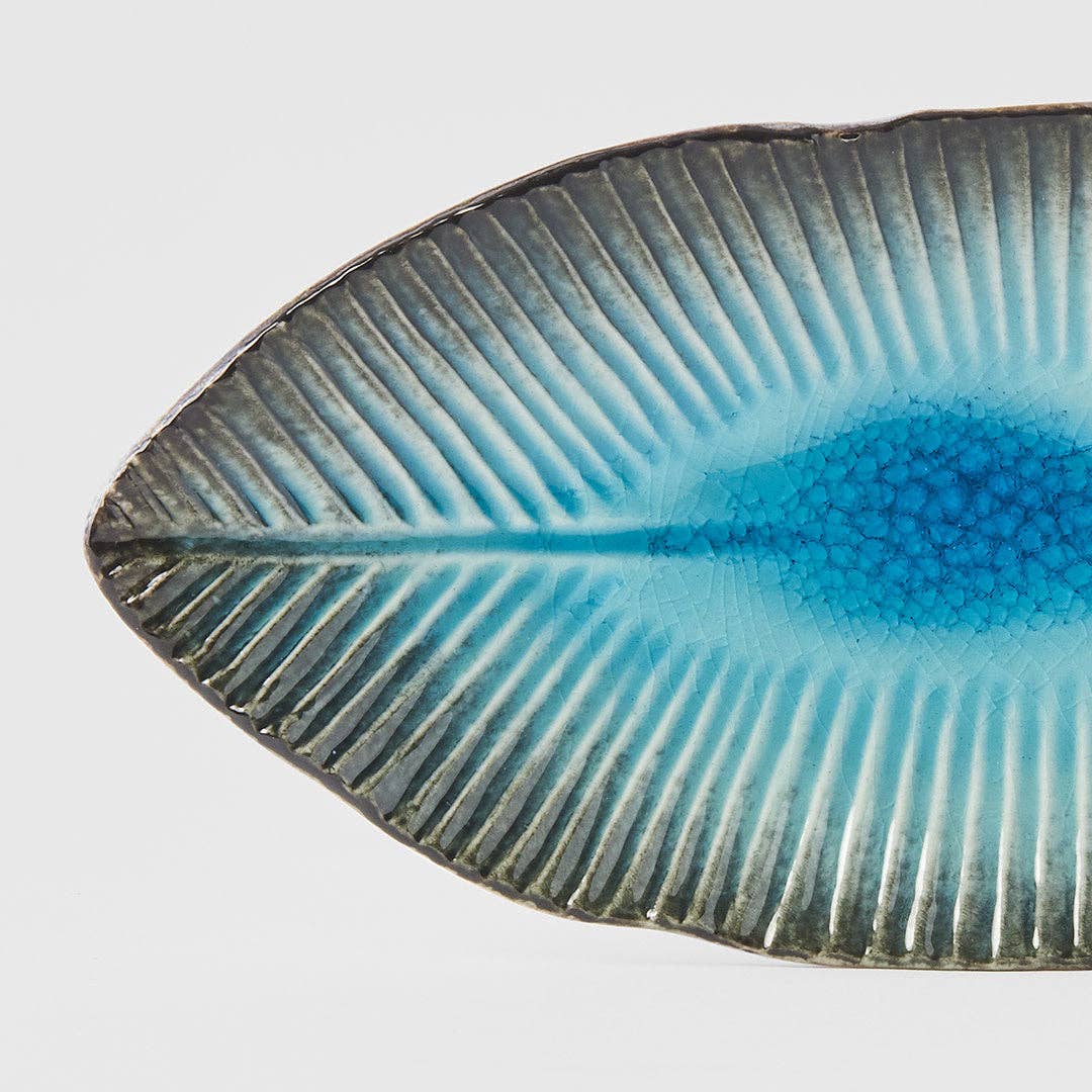 Sky Blue Oval Leaf Plate