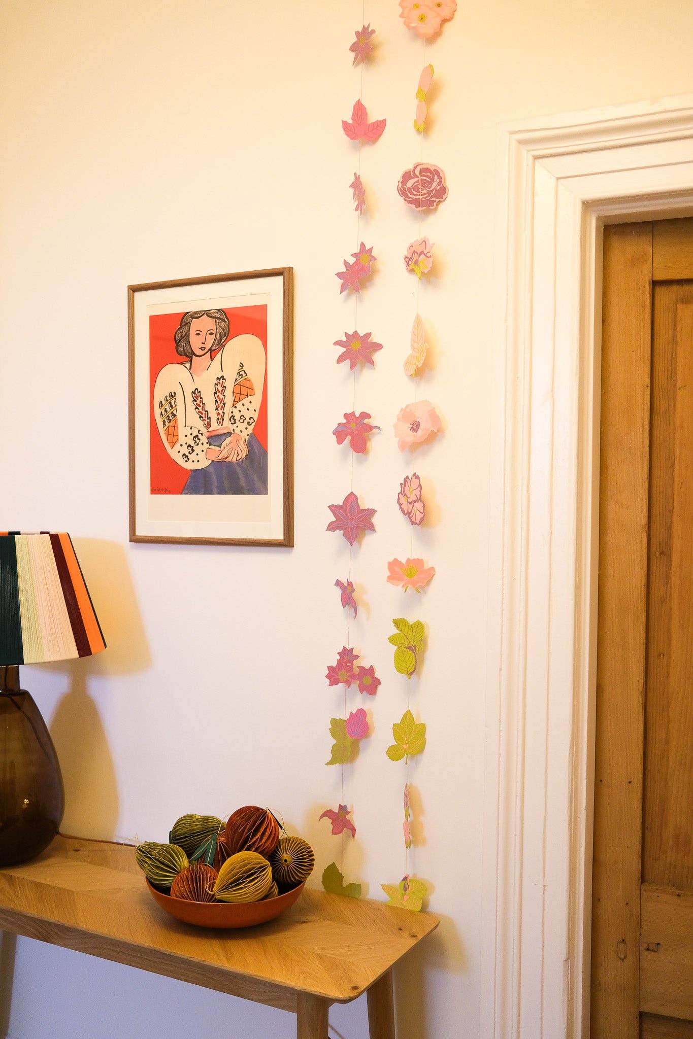 Clematis Vertical Wall Hanging Garland