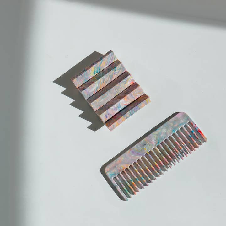 Recycled Plastic Comb - Lori-El