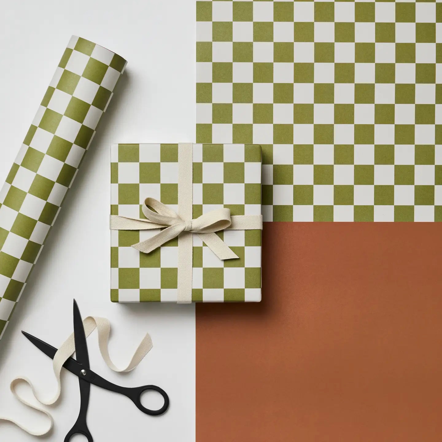 Double Sided Green Checkerboard & Cinnamon Gift Wrap