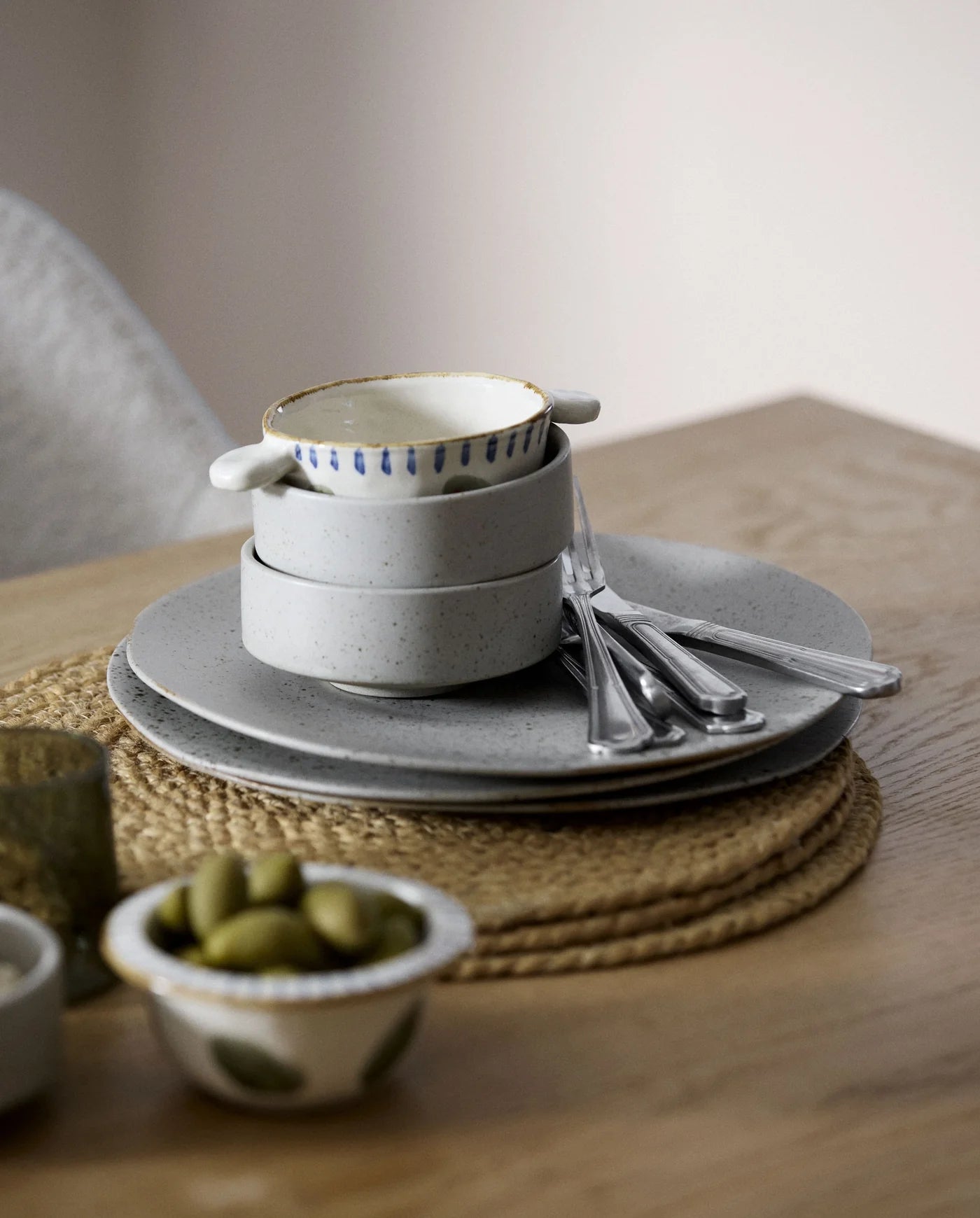 Grainy Serving Bowl