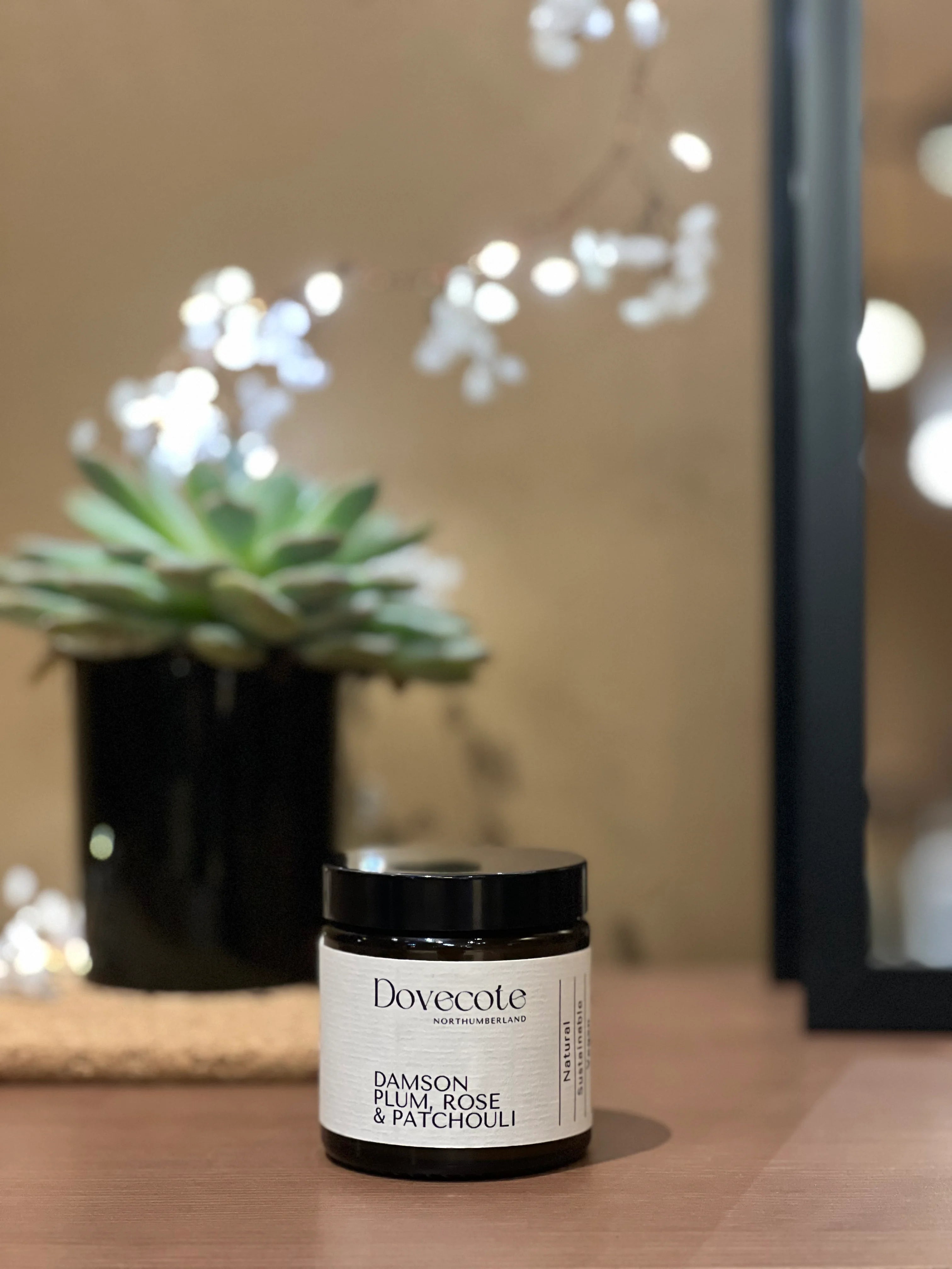 Dovecote Amber Apothecary Candle