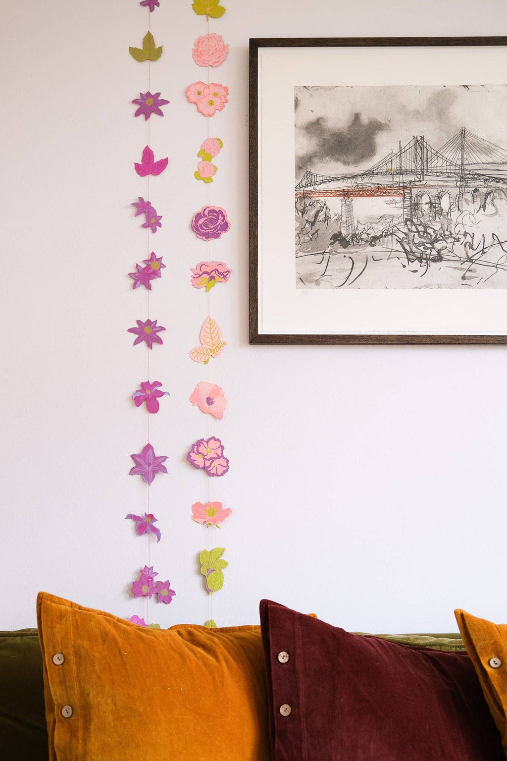 Clematis Vertical Wall Hanging Garland