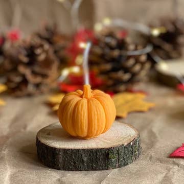 Pumkin Shaped Soy Candle