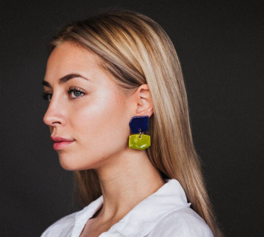 Aura Earrings