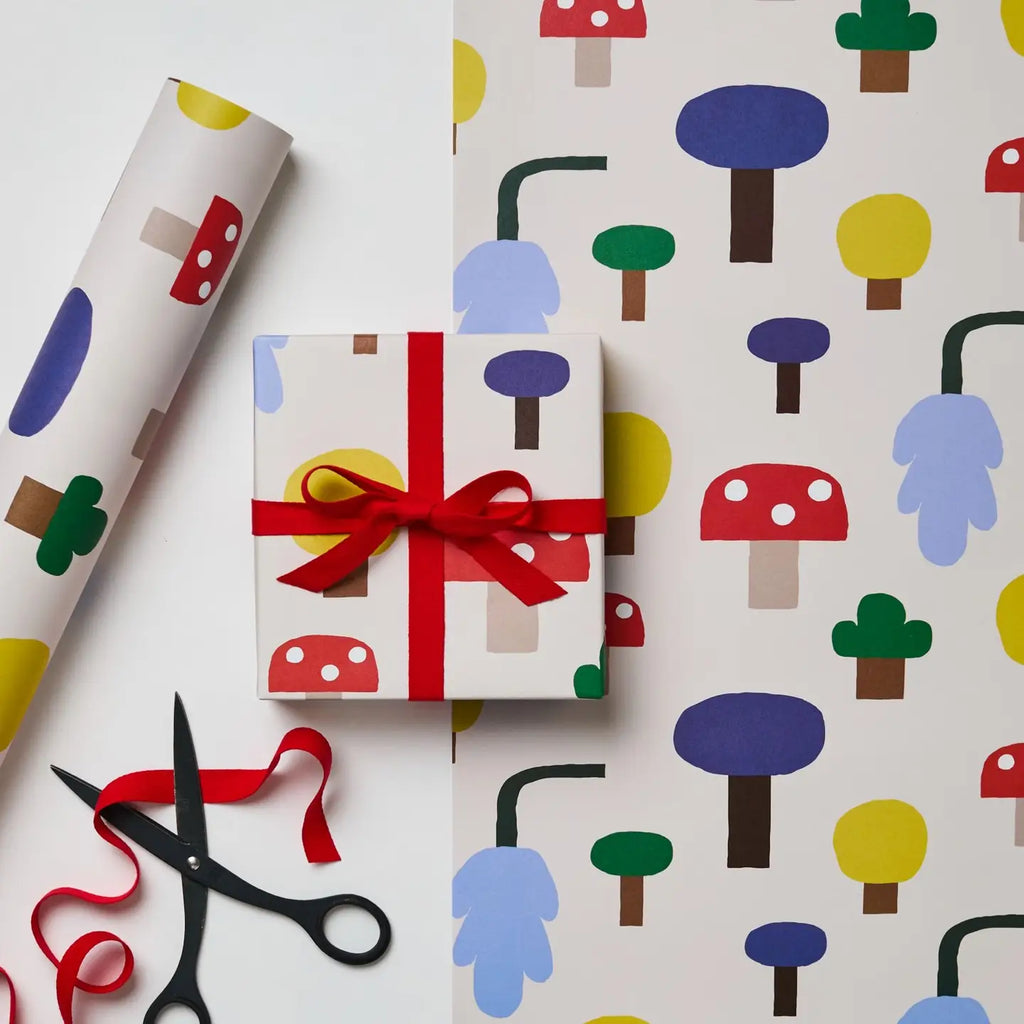 Kinshipped x Ayesha Pearce Oak Leaf & Mushroom Gift Wrap