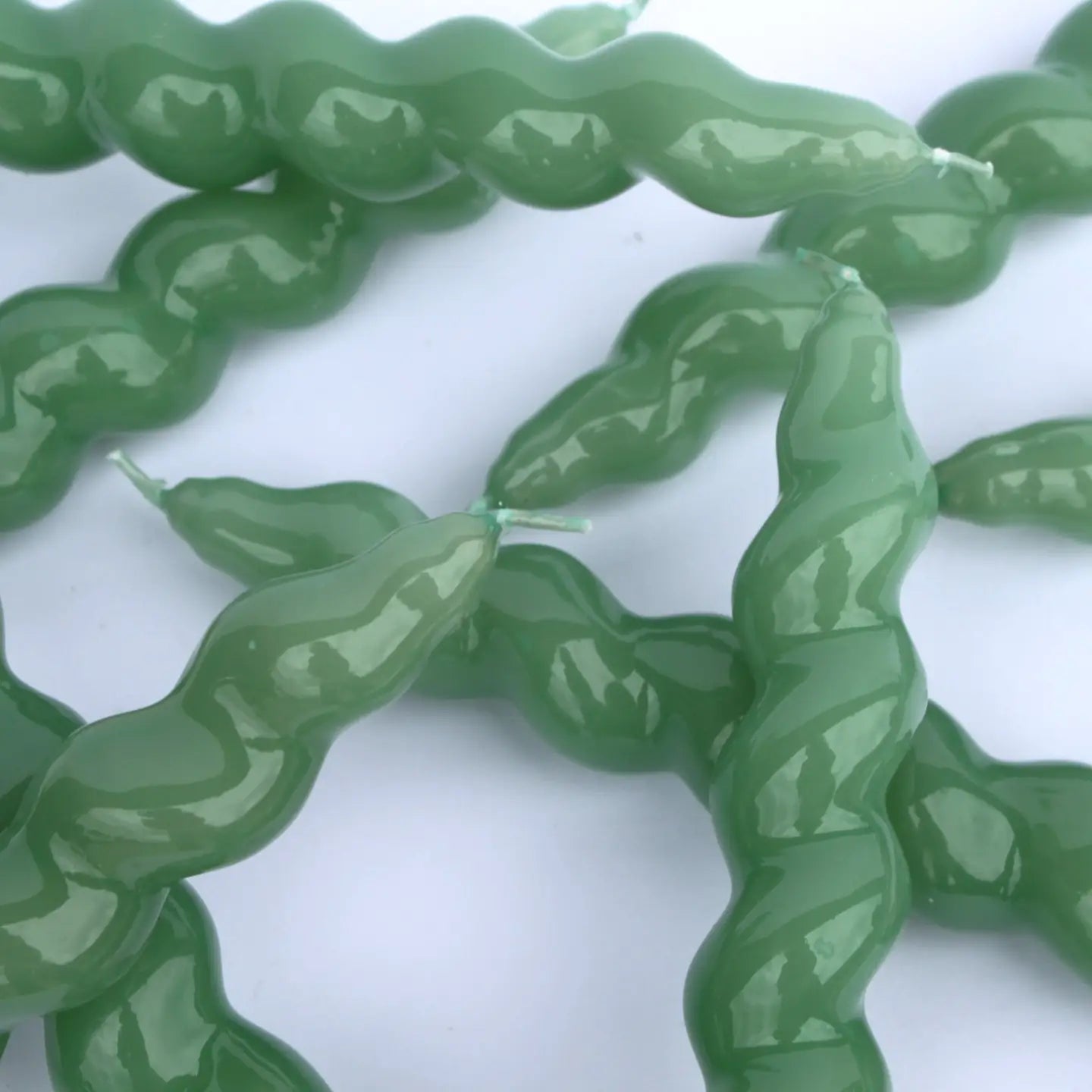 Single Spiral Taper Candle