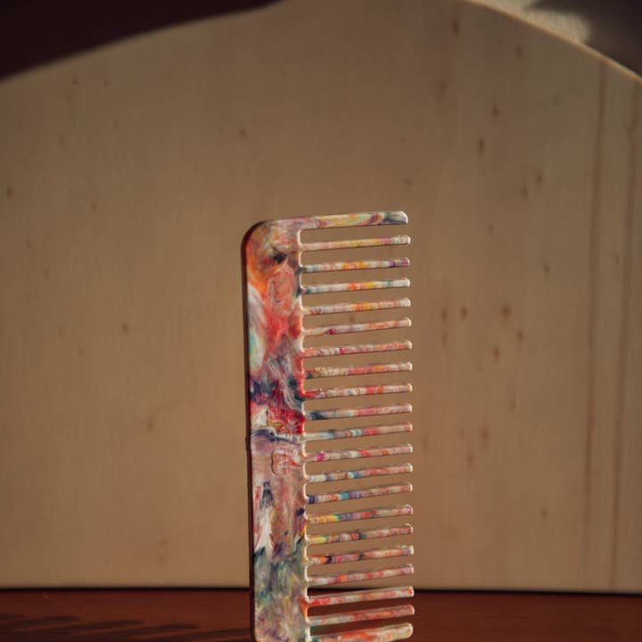 Recycled Plastic Comb - Lori-El