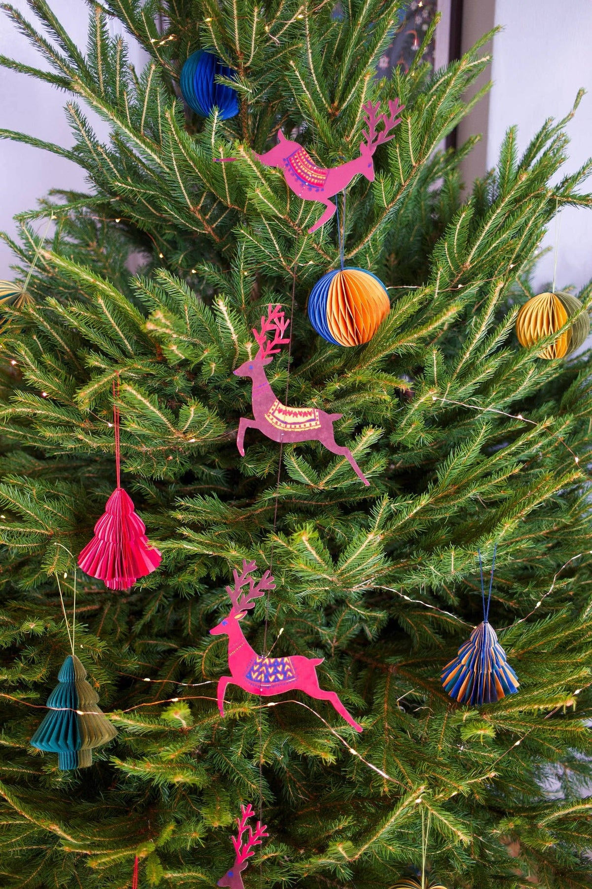 Reindeers Vertical Wall Hanging Garland