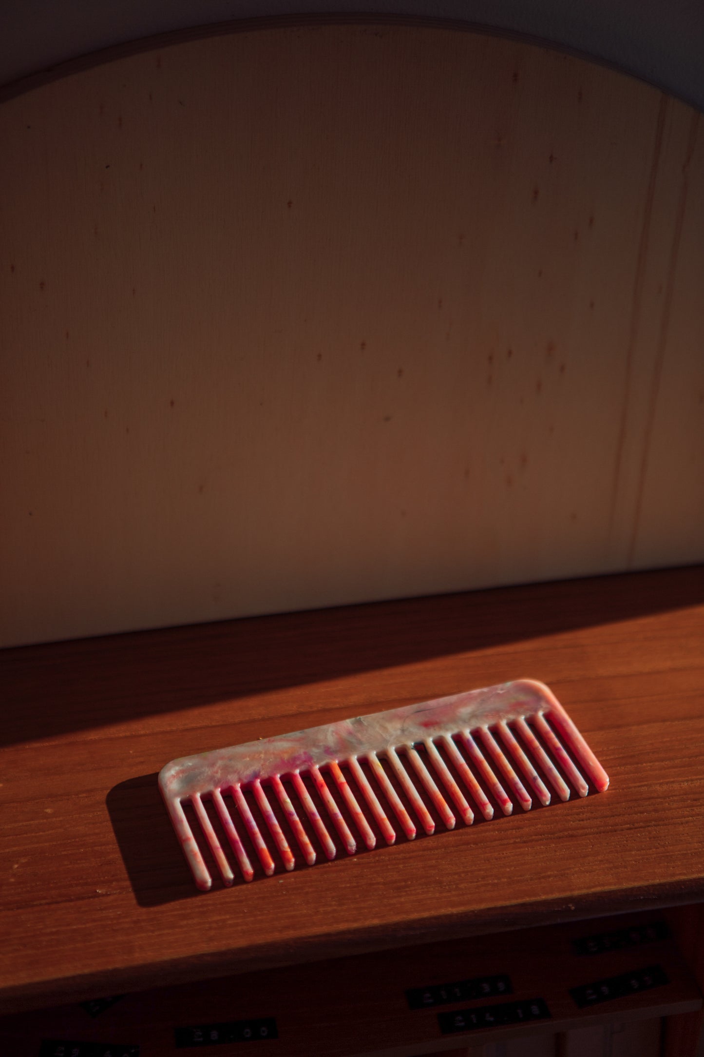 Recycled Plastic Comb - Van'ish