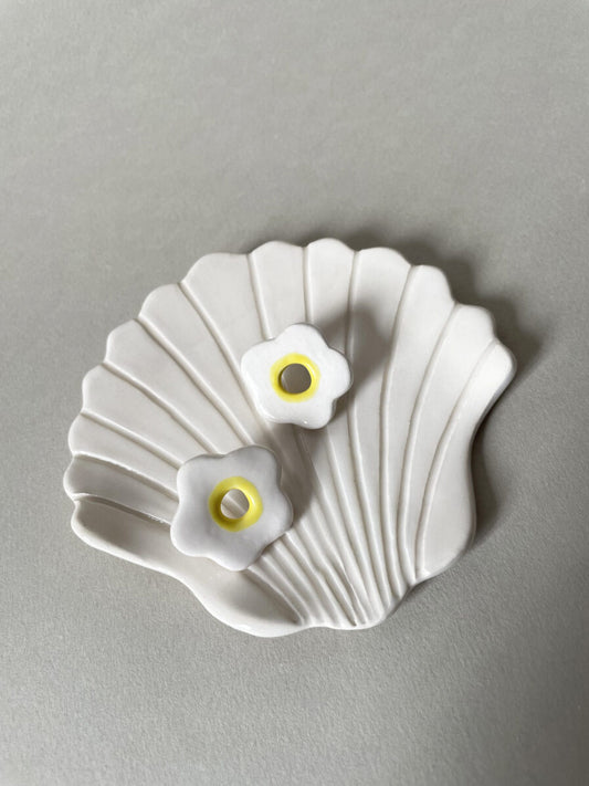 Conch Shell Jewellery Plate