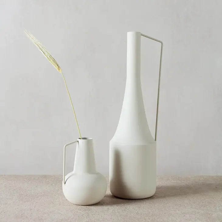 Renzo Vase